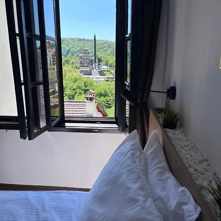 Bolyarski Izgrev - Panoramic View Old Town Apartament *