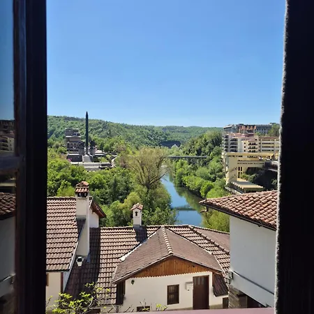 Bolyarski Izgrev - Panoramic View Old Town