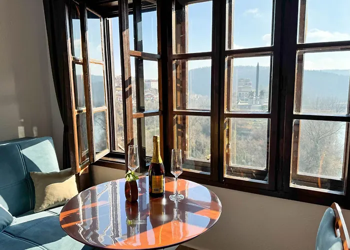 Bolyarski Izgrev - Panoramic View Old Town Апартаменты *