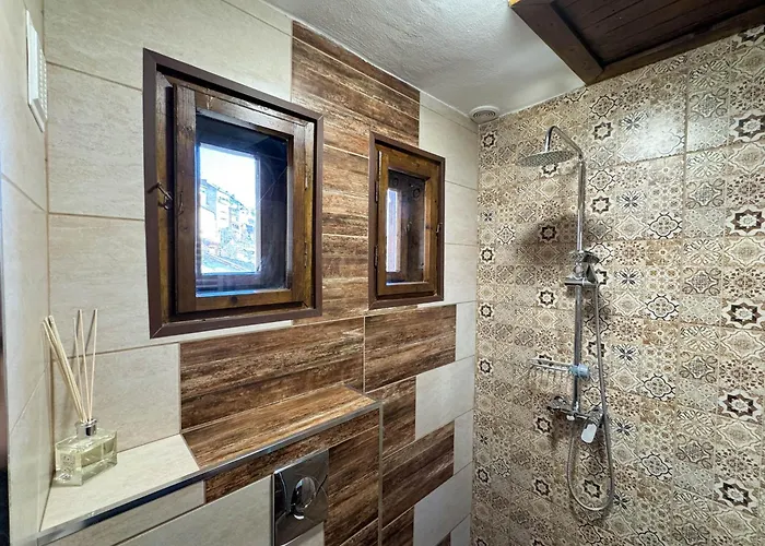 Bolyarski Izgrev - Panoramic View Old Town * Велико-Тырново